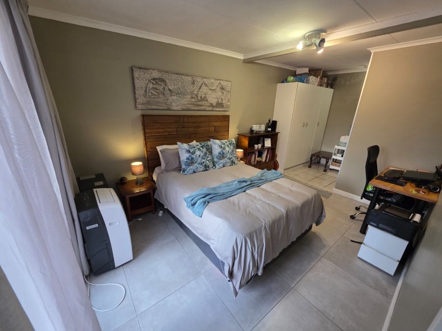 4 Bedroom Property for Sale in Pentagon Park Free State